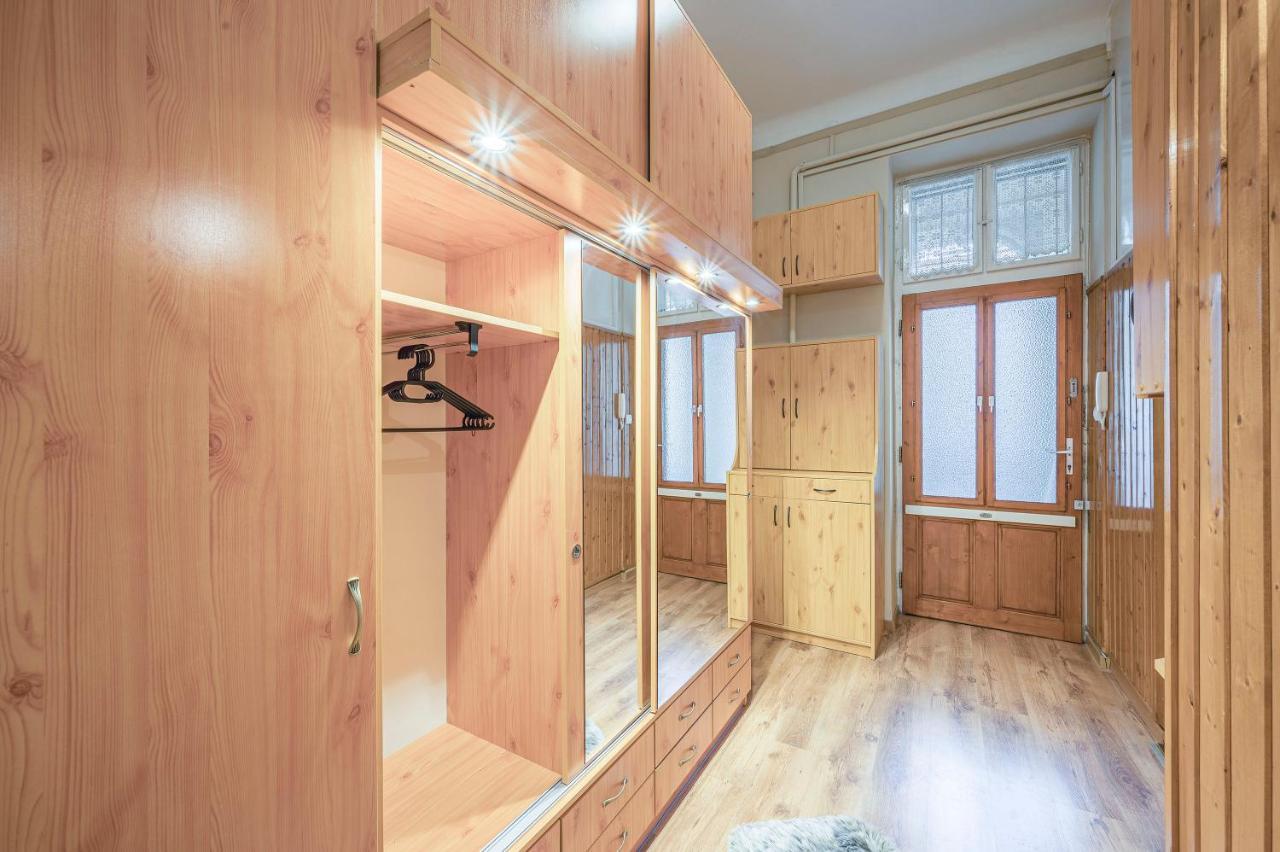 Corvin City Apartment By Nw Budapest Luaran gambar